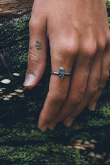 Seahorse stacking ring ~ (blackened silver)