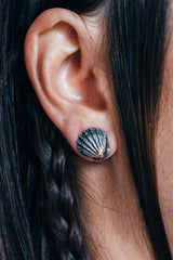 Clam shell earrings ~ (blackened silver)