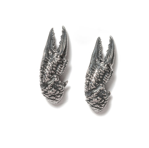 Crab claw earrings ~ (blackened silver)