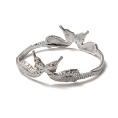 Conjoined Seahorse Bangle (Polished Silver)