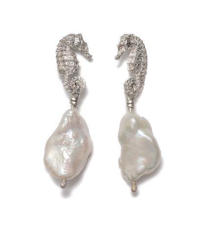 Seahorse cloud pearl drop earrings (Polished Silver)