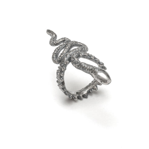 Snake ring ~ (blackened silver)